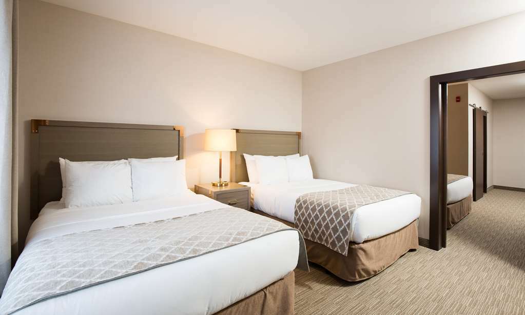 Pomeroy Hotel Fort Mcmurray Szoba fotó