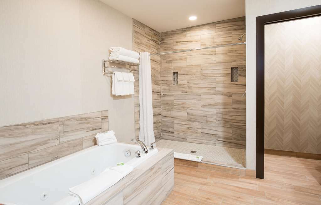 Pomeroy Hotel Fort Mcmurray Felszereltség fotó